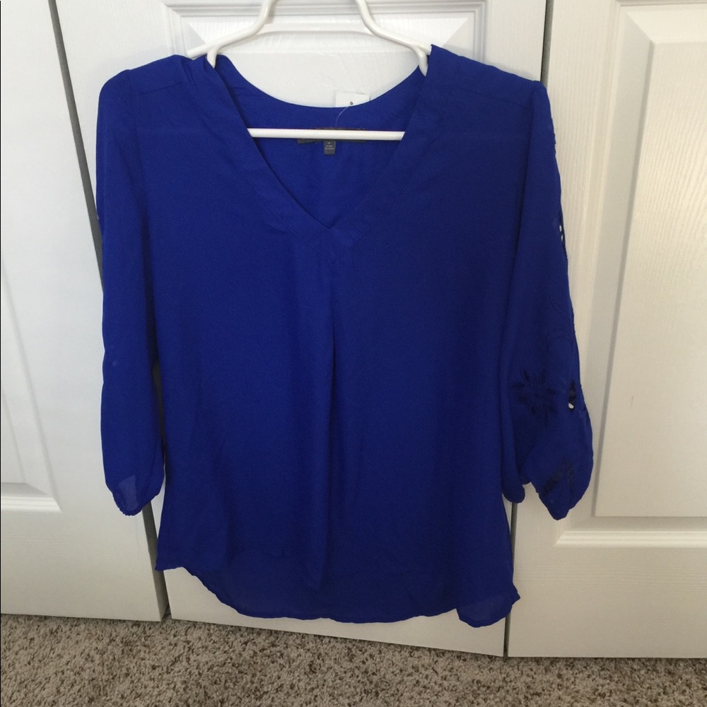 Royal blue Brixon ivy brand shirt from Stitchfix.